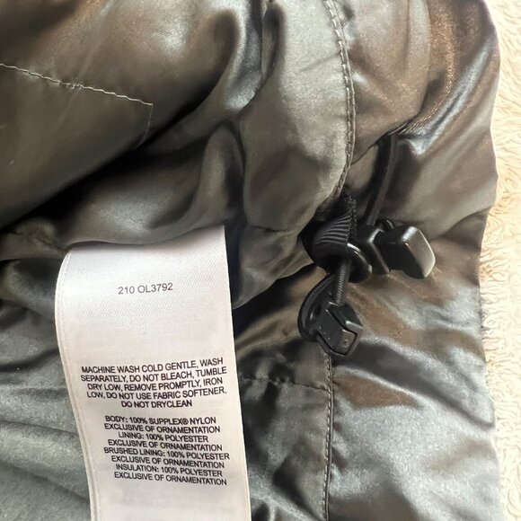 Mountain Hardwear Gray Plaid Commotion Retromotion Jacket Size S MSRP $160 - Picture 7 of 12